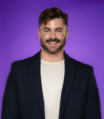 Portrait of Dane de Bruin, Agent Partner.